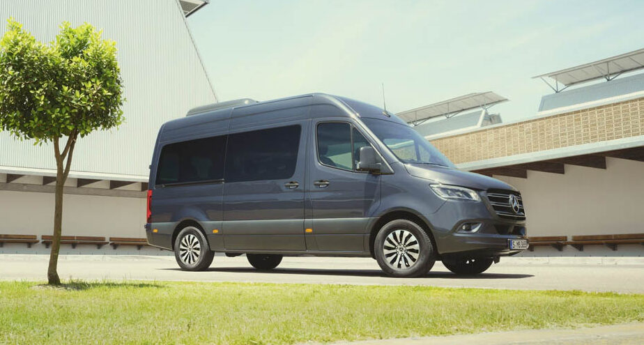Mercedes-Benz-Sprinter-Tourer-01
